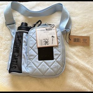 NWT Steve Madden Bavia Crossbody w/ Water Bottle - Skyride
